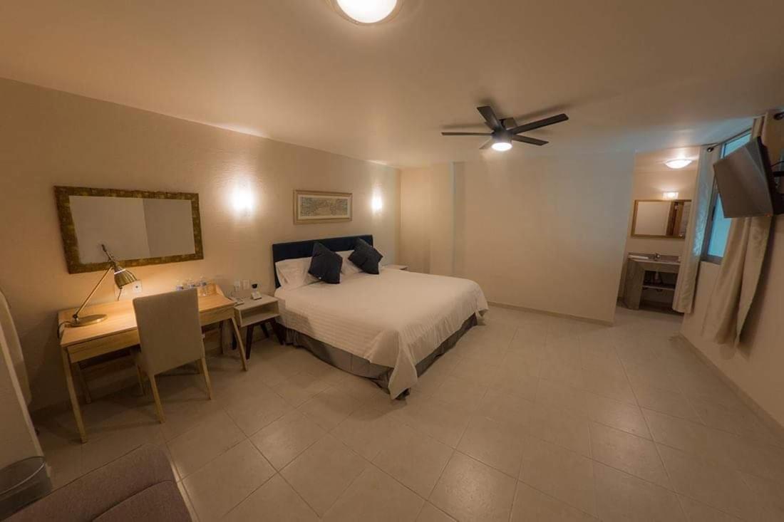 Hotel Siena Pénjamo Esterno foto